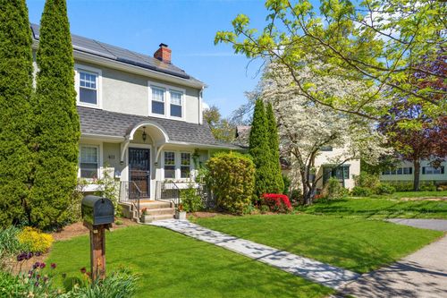 411 Wagner Ave, Mamaroneck, NY, 10543-2839 | Card Image