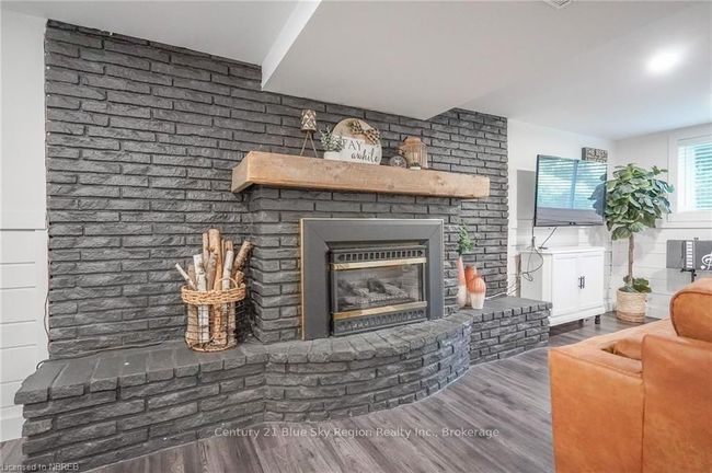 6 Mccharles Line, House other with 3 bedrooms, 2 bathrooms and 6 parking in Powassan ON | Image 27