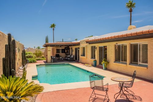 1160 W Circulo Del Norte, Green Valley, AZ, 85614-2854 | Card Image