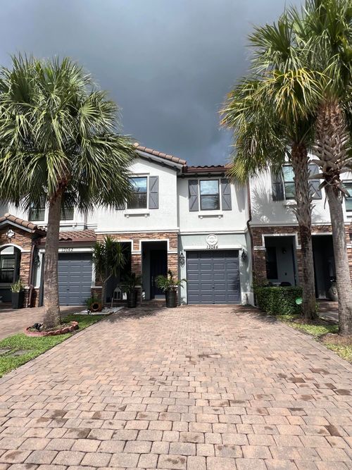 13044 Anthorne Ln, Boynton Beach, FL, 33436-2202 | Card Image
