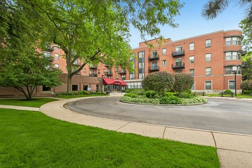 408-5200 S Ellis Ave, Chicago, IL, 60615-4374 | Card Image