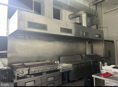 102-1000 Diamond Street, Philadelphia, PA, 19122 | Card Image