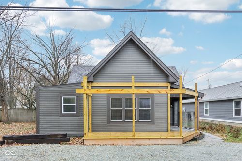 414 Elm Ave, Sheridan, IN, 46069-1268 | Card Image