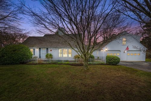 278 River View Ln, Centerville, MA, 02632-3238 | Card Image