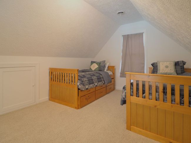19 Lone Oak Ct, House other with 4 bedrooms, 4 bathrooms and 2 parking in Laurel Fork VA | Image 44