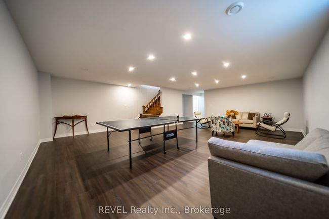 5 Tulip Tree Rd, House attached with 4 bedrooms, 3 bathrooms and 2 parking in Saint Davids ON | Image 24
