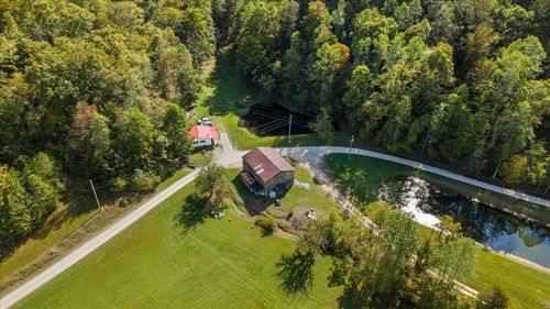 2270 Star Gap Rd, Stanton, KY, 40380-9749 | Card Image