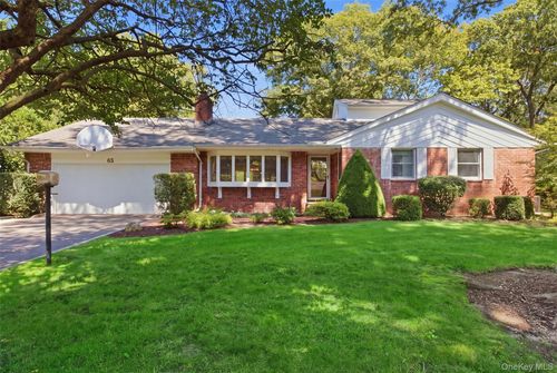 65 Drohan St, Huntington, NY, 11743-1837 | Card Image