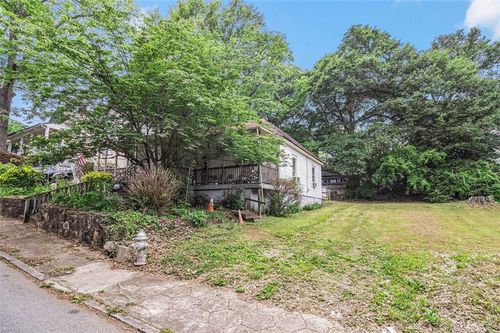 1052 Curran St Nw, Atlanta, GA, 30318-5409 | Card Image