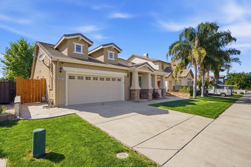 1643 Badger Way, Tracy, CA, 95304 | Card Image