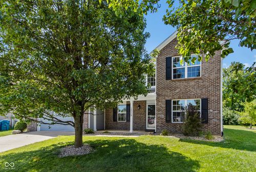 2029 Seven Peaks Dr, Cicero, IN, 46034-4402 | Card Image