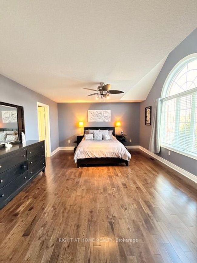 110 Dells Cres, House other with 4 bedrooms, 3 bathrooms and 2 parking in Brampton ON | Image 7