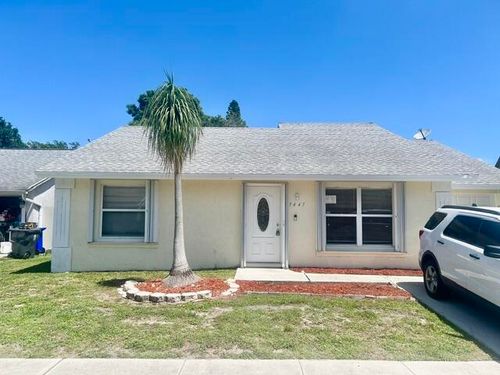 5447 Twin Oakes Rd, Greenacres, FL, 33463-6774 | Card Image
