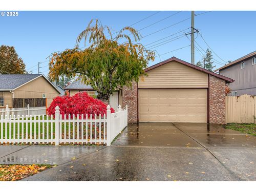 7293 Se Borwick St, Hillsboro, OR, 97123-3502 | Card Image