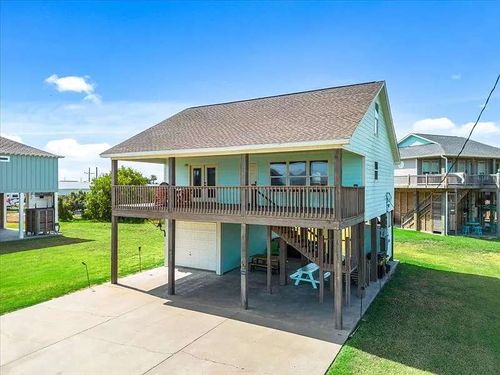 157 Verdia Dr, Crystal Beach, TX, 77650 | Card Image