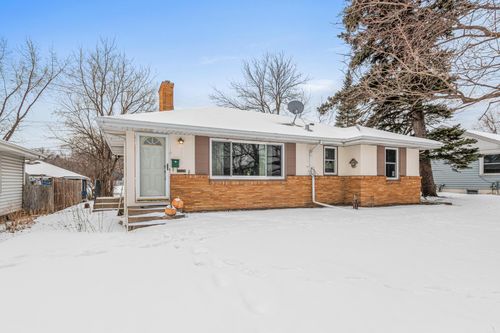 1800 37th Ave Ne, Minneapolis, MN, 55421-3600 | Card Image