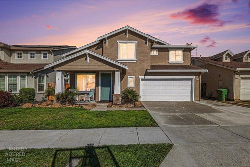 579 Ash St, Brentwood, CA, 94513-6353 | Card Image