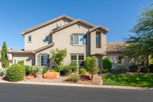 1888 E Holiday Ln, Washington, UT, 84780-1376 | Card Image