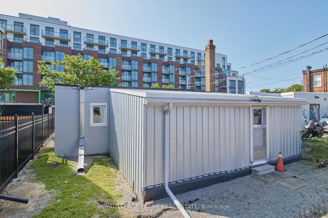 106 Colborne St E, Home with 0 bedrooms, 0 bathrooms and null parking in Whitby ON | Image 22