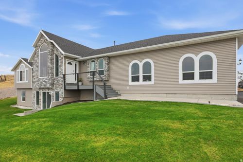 560 E Lower Rock Creek Rd, Inkom, ID, 83245-1776 | Card Image