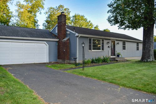 33 Douglas Dr, Enfield, CT, 06082-2525 | Card Image