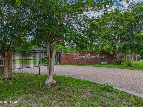 4407 Deer Point Cove Ln, Panama City, FL, 32404-4288 | Card Image