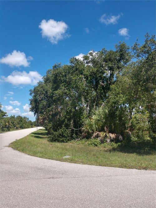 16464 Eunic Ave, PORT CHARLOTTE, FL, 33948 | Card Image