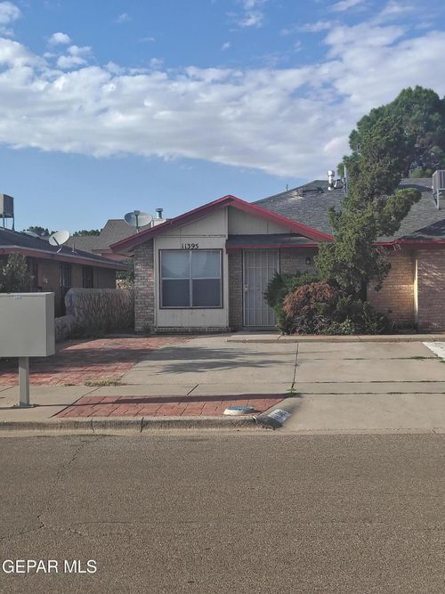 11395 Lake Erie Dr, El Paso, TX, 79936-3873 | Card Image