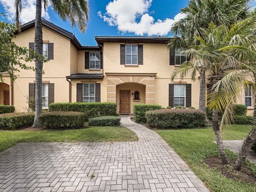 220 Terra Lago St, DAVENPORT, FL, 33897 | Card Image