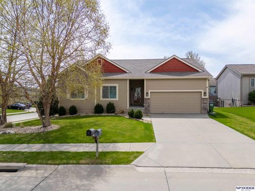 18701 Birchwood Ave, Omaha, NE, 68135-3172 | Card Image