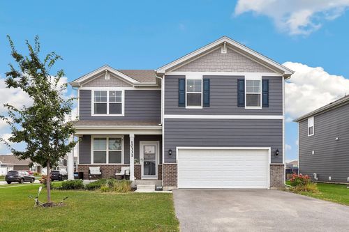 10331 Privet Dr, Crown Point, IN, 46307-5384 | Card Image