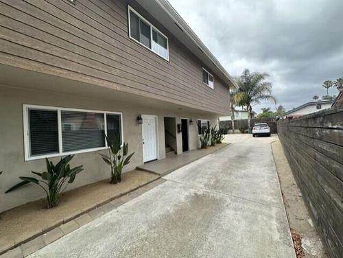 b-622 W Arrellaga Street, Santa Barbara, CA, 93101 | Card Image