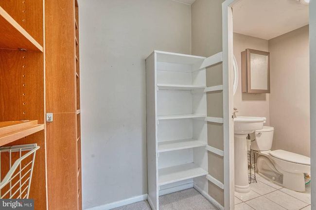 UNIT-101 - 5340 Holmes Run Pkwy, Condo with 1 bedrooms, 2 bathrooms and null parking in ALEXANDRIA VA | Image 23