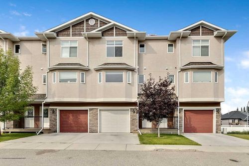 131 Strathcona Circle, Strathmore, AB, T1P0B1 | Card Image