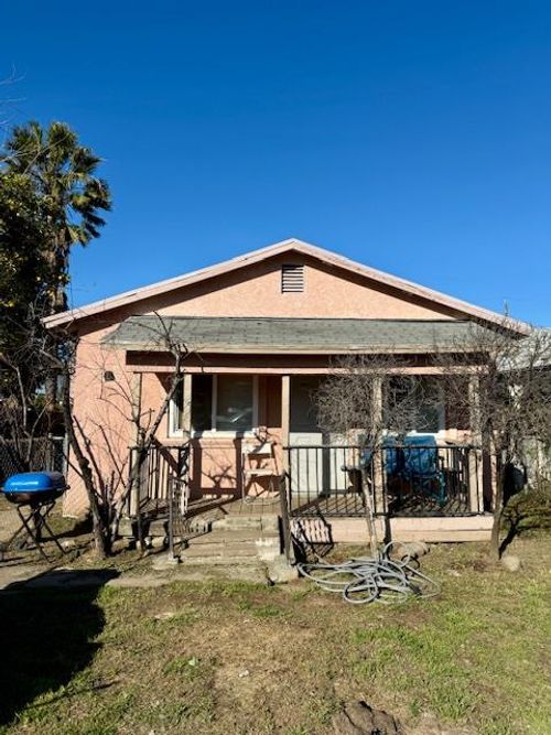 3413 20th Avenue, Sacramento, CA, 95820 | Card Image