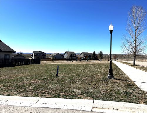 987 Dry Creek South Rd, Hayden, CO, 81639-5093 | Card Image