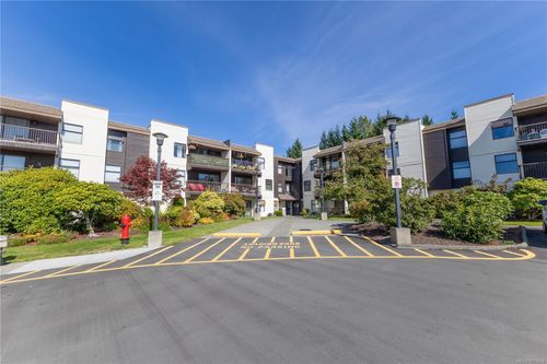 208-585 Dogwood St, Campbell River, BC, V9W6T6 | Card Image