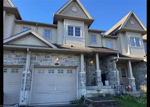 517 Northbrook Place, Kitchener, ON, N2R1L8 | Card Image