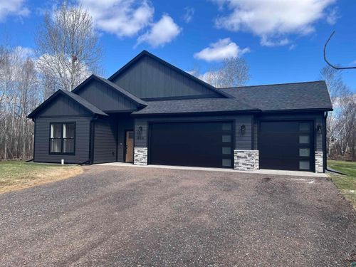 404 Barbara Cir, Cloquet, MN, 55720-3022 | Card Image