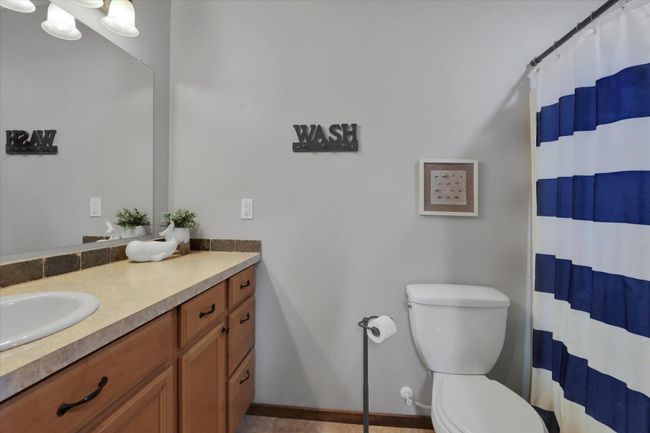 28222 Wild Rose Ln N, House other with 5 bedrooms, 3 bathrooms and null parking in Davenport WA | Image 21