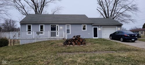 4940 Regency Dr, Columbus, IN, 47203-4063 | Card Image