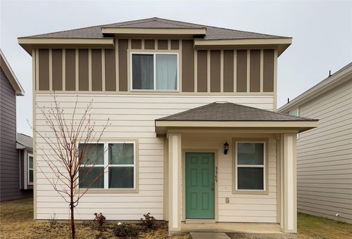 5565 Willamette Dr, Fort Worth, TX, 76119-7070 | Card Image