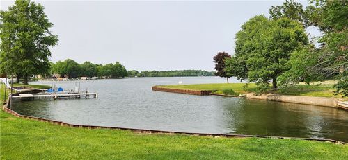 27 Prahls Drive, Neoga, IL, 62447 | Card Image