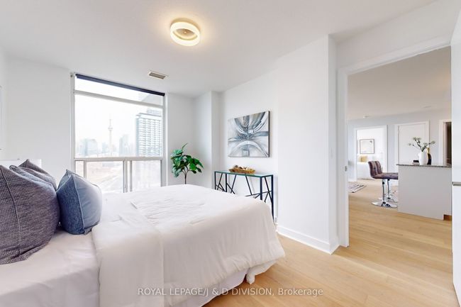 1707 - 80 Western Battery Rd, Condo with 2 bedrooms, 2 bathrooms and null parking in Toronto ON | Image 12