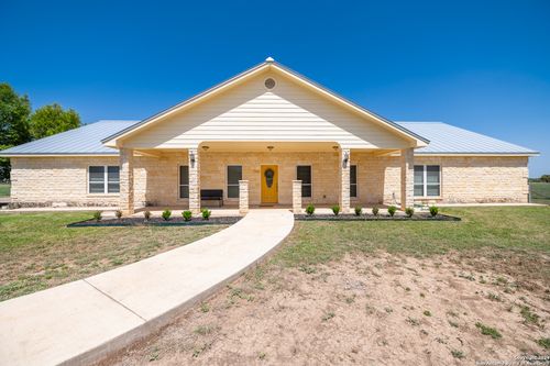 511 County Road 423, D Hanis, TX, 78850 | Card Image