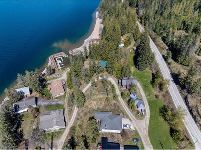 14533 Smith Rd, House other with 4 bedrooms, 3 bathrooms and null parking in Gray Creek BC | Image 2