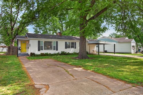 107 Brahma Ave, Dewey, OK, 74029-2711 | Card Image