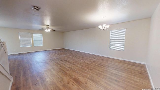 321 Hinge Loop, House other with 3 bedrooms, 3 bathrooms and null parking in Cibolo TX | Image 5