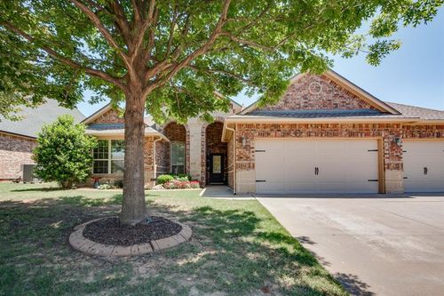 637 Branch Line Rd, Yukon, OK, 73099-3540 | Card Image