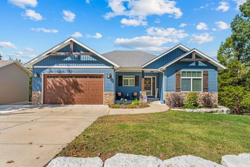 201 Deer Park Cir, Kimberling City, MO, 65686-7285 | Card Image